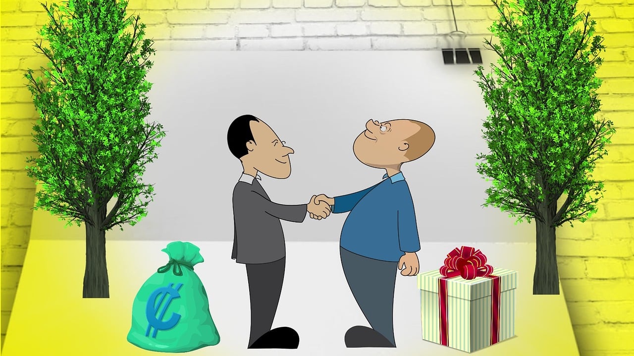 如何正确对待动漫中的内容与价值观，关于动漫探讨及黄色动漫的理性观看