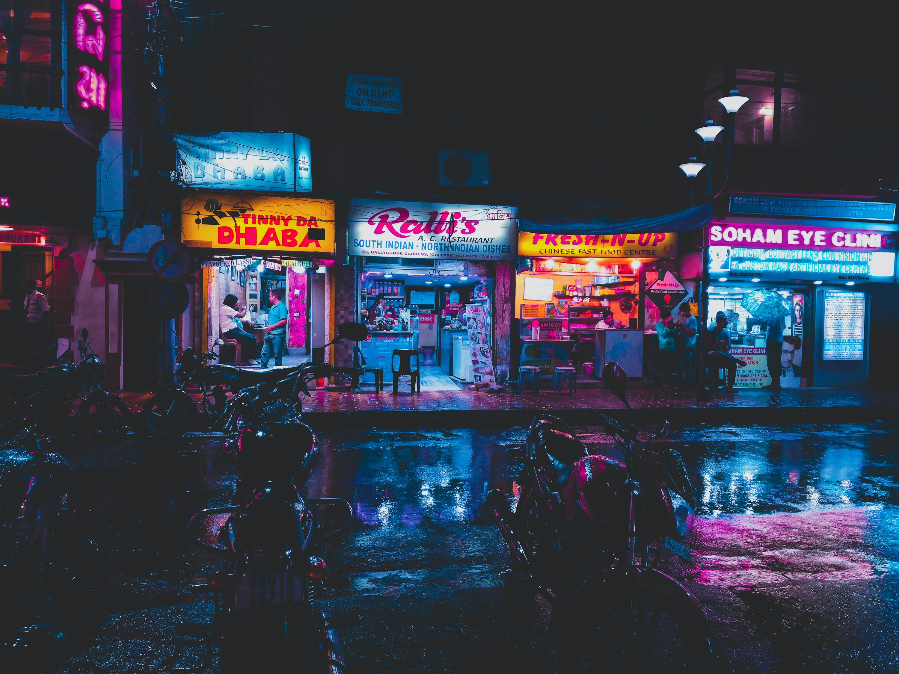 全国最新夜生活资讯，繁华都市夜晚的新面貌