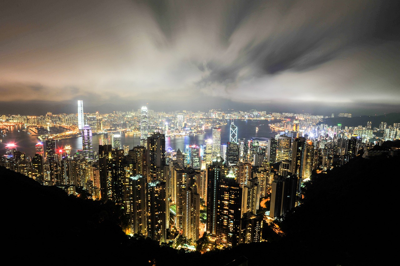 最新户外照明设备，点亮城市的璀璨星光