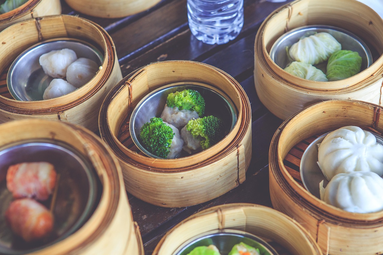 川菜烹饪艺术，精选百例，品味风味之美