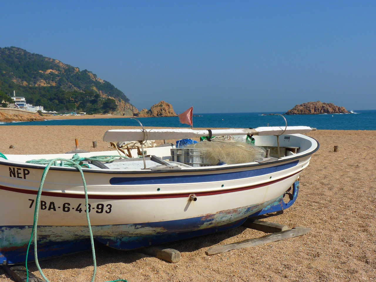 手工制作海盗船模型，开启海洋冒险之旅的探索者之梦
