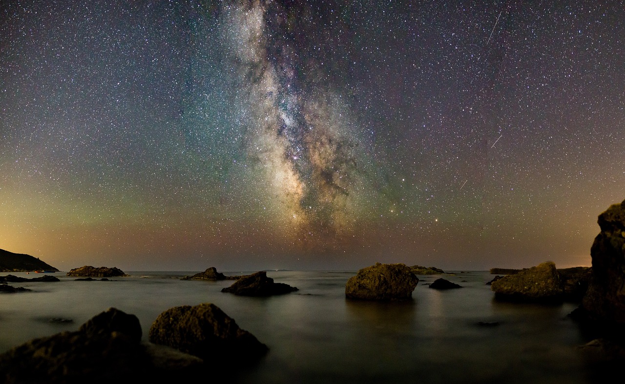 揭秘星空秘密指引，星座运势速递速递开启！